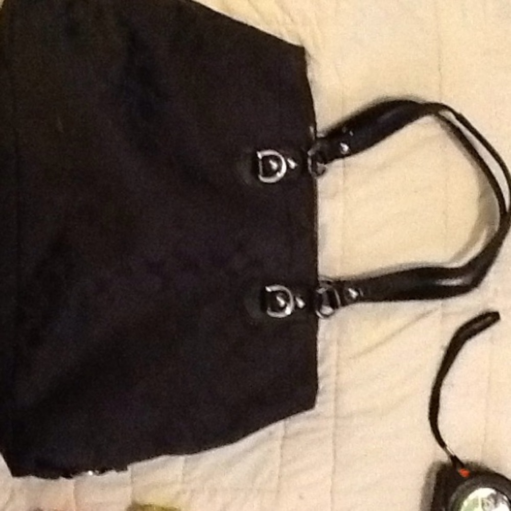 Coach shoulder bag.